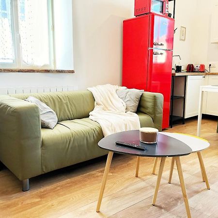 Studio Chic Au Style Retro Moderne Saint-Genix-sur-Guiers Exterior photo